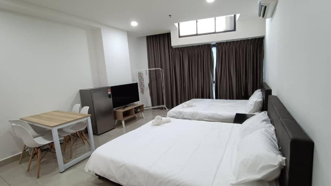 Pacific Towers Star Seksyen 13 Pj Jaya One Parking Pool Kitchen Apartment Petaling Jaya Ngoại thất bức ảnh