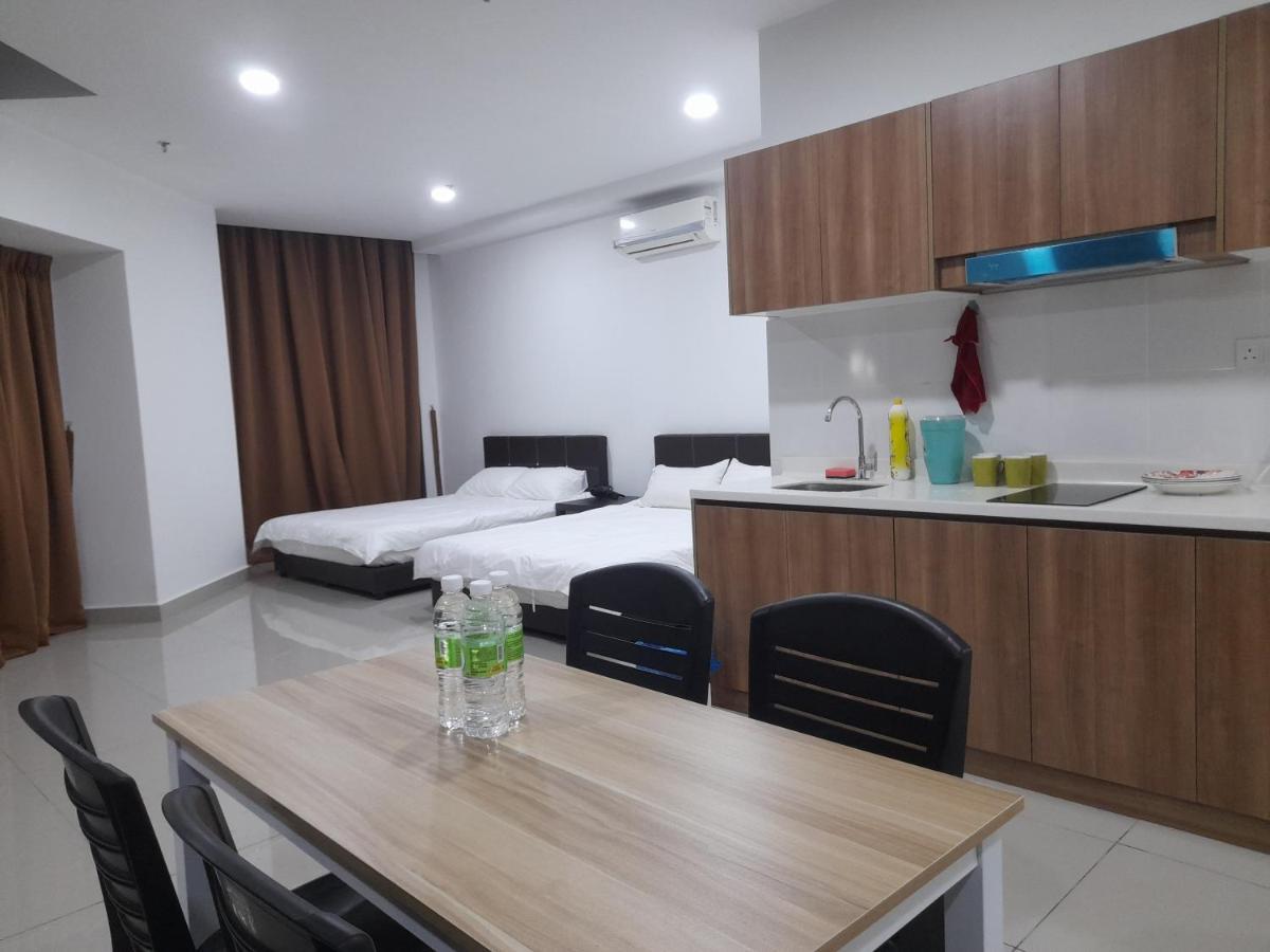 Pacific Towers Star Seksyen 13 Pj Jaya One Parking Pool Kitchen Apartment Petaling Jaya Ngoại thất bức ảnh